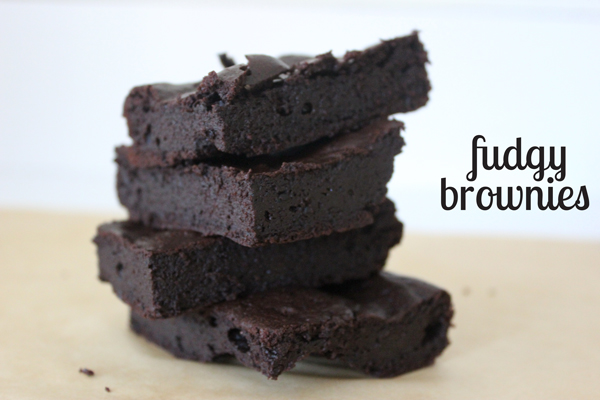 fudgy paleo brownies | via https://withach.com